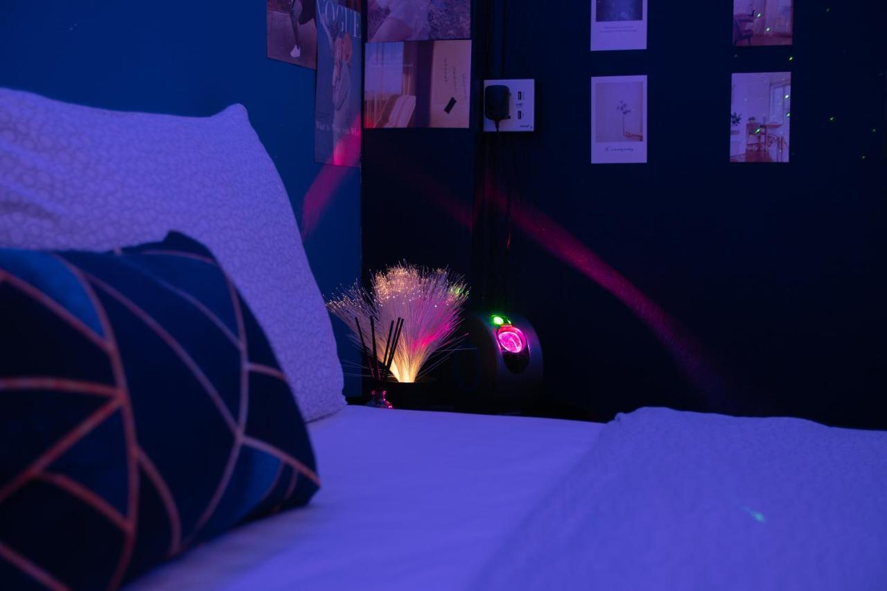 Sleep with Me Bangkok - BTS Phra Khanong Bagian luar foto
