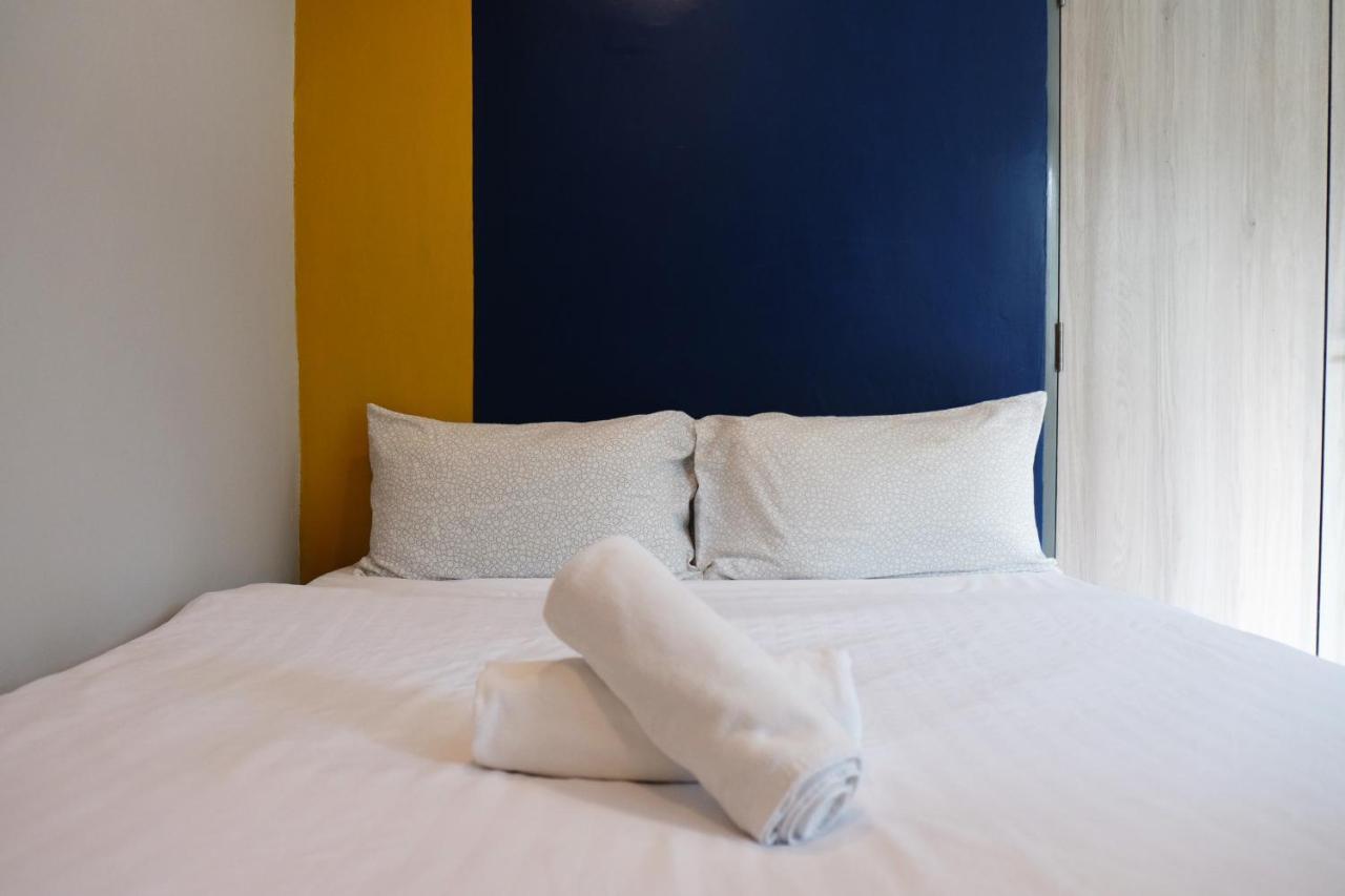 Sleep with Me Bangkok - BTS Phra Khanong Bagian luar foto